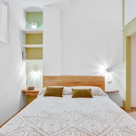 Madame Bari' Suite Apt In The Heart Of Bari Exteriér fotografie