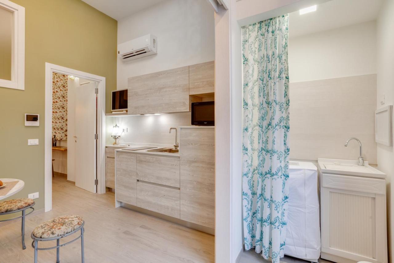 Madame Bari' Suite Apt In The Heart Of Bari Exteriér fotografie